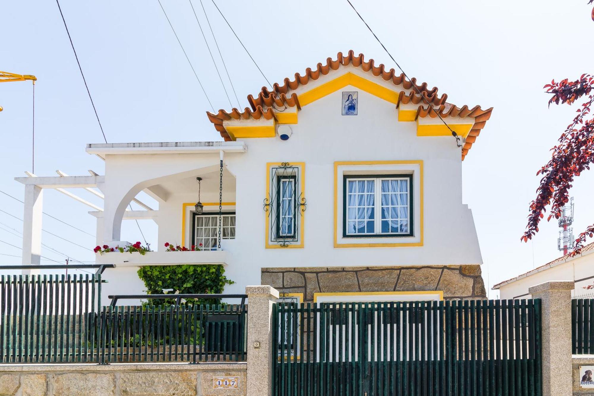 Araujo 111 - Traditional House Leca do Balio エクステリア 写真